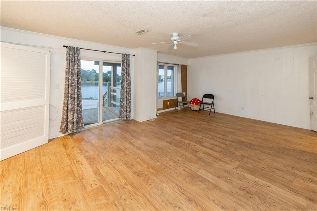 360 Back Bay Cres Property Photo 32