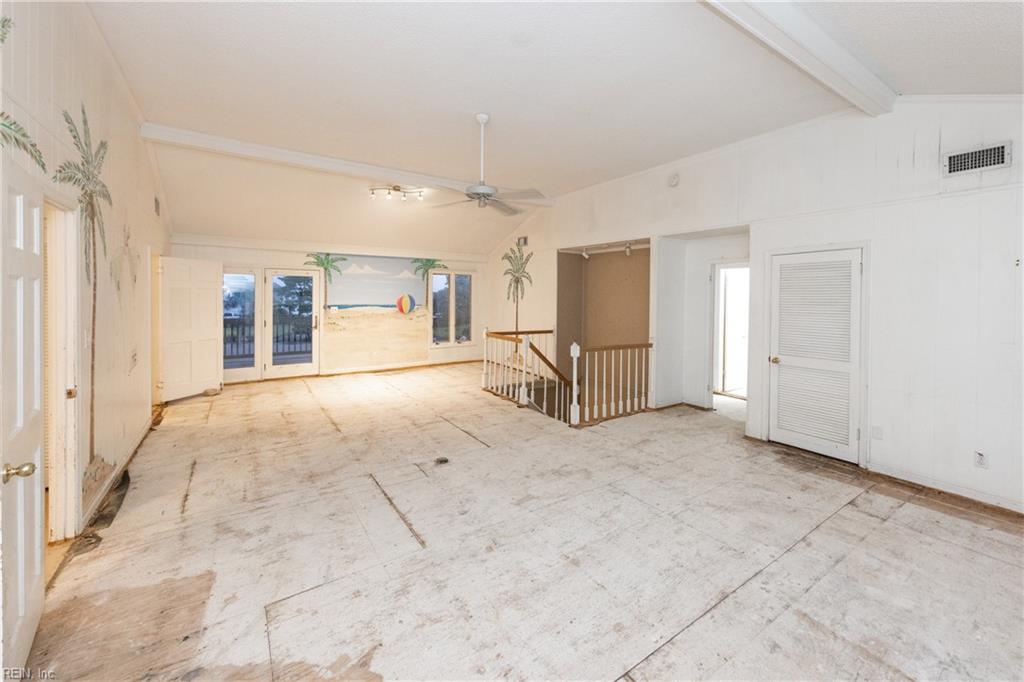360 Back Bay Cres Property Photo 42