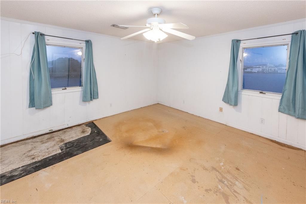 360 Back Bay Cres Property Photo 44