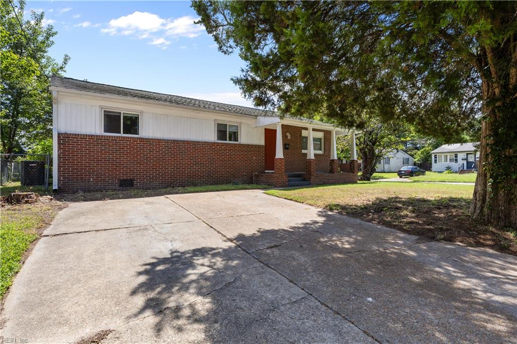 17 Scones Dr Property Photo 3