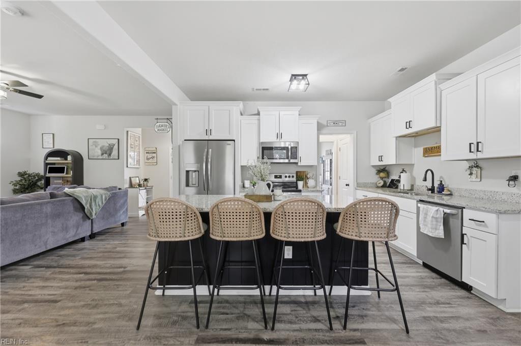 12015 Lena Rose St Property Photo 11