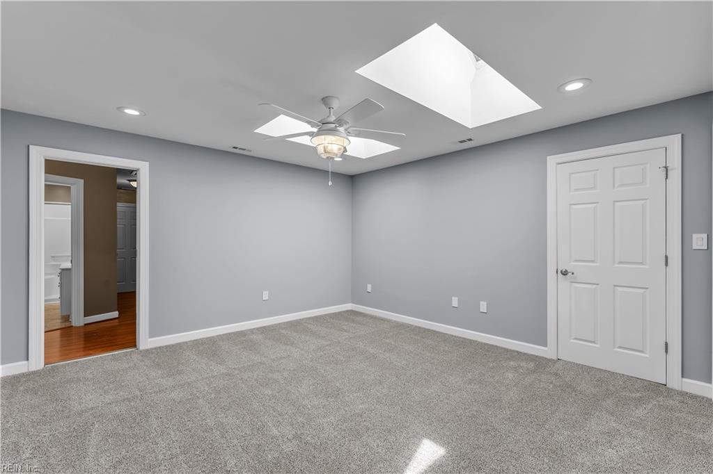 124 Gillette Ct Property Photo 40
