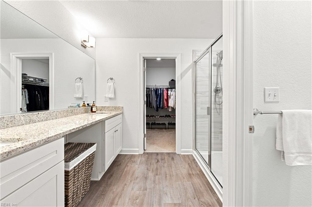 2556 Fieldsway Dr Property Photo 21