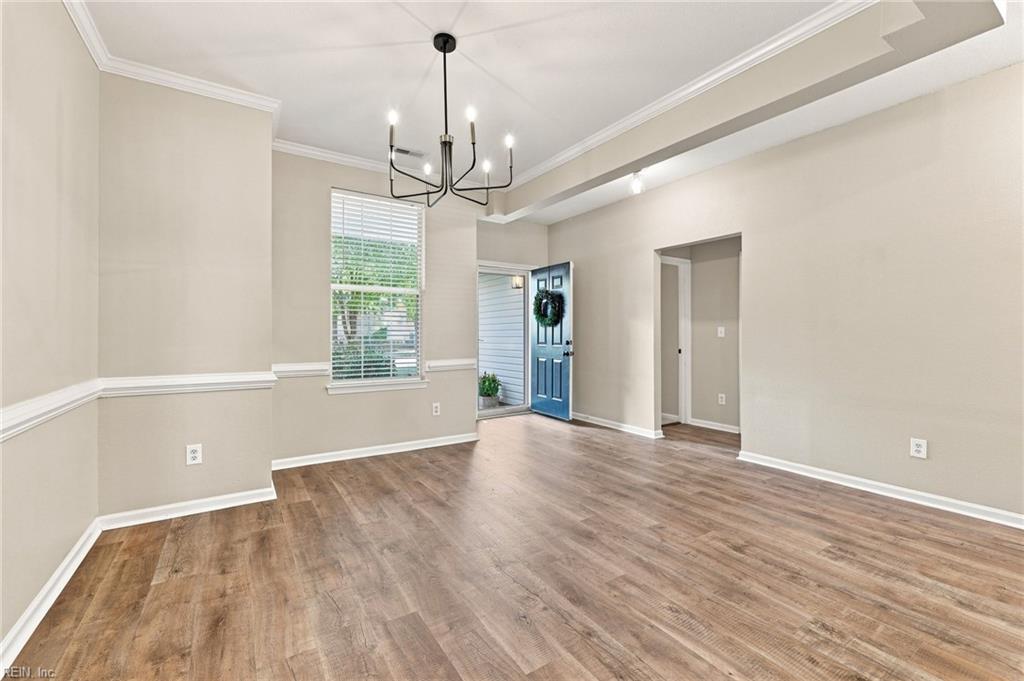 1901 Somersby Ln Property Photo 3