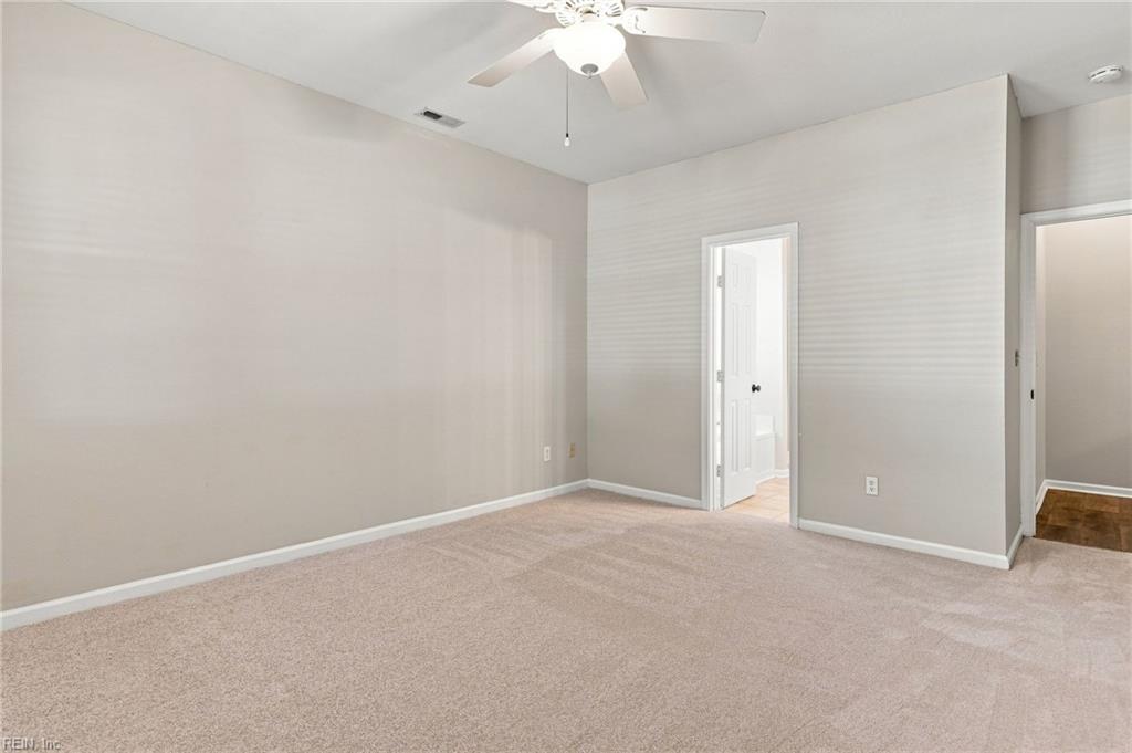 1901 Somersby Ln Property Photo 11
