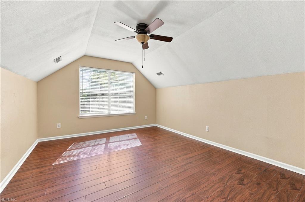 1901 Somersby Ln Property Photo 22