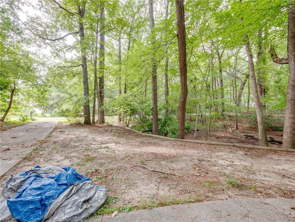 604 E Woodland Dr Property Photo 5