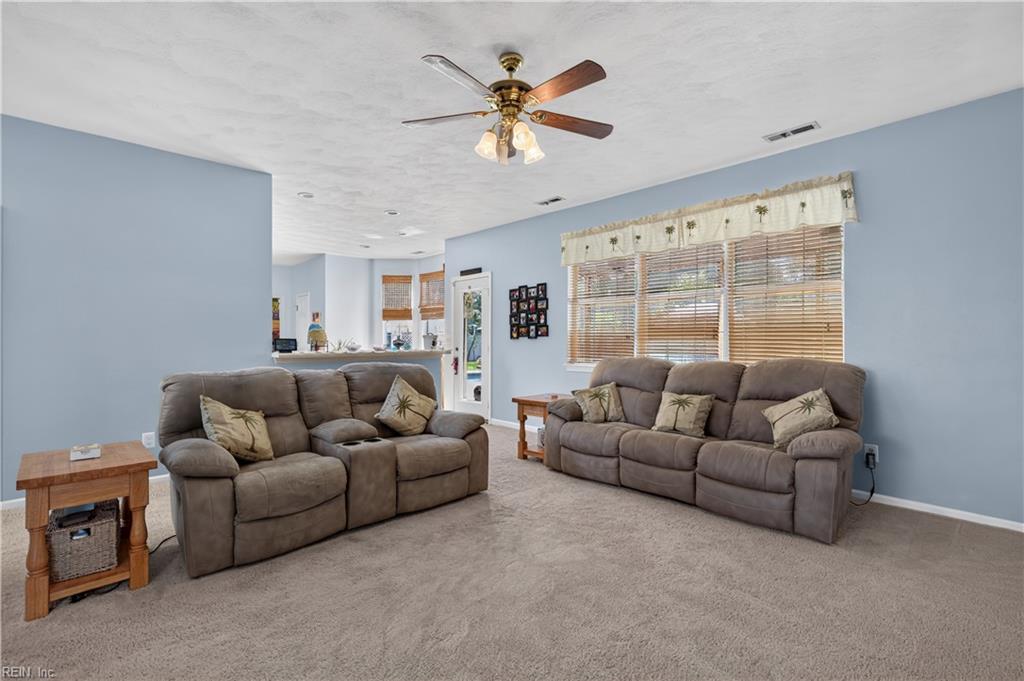 311 Lancing Way Property Photo 9
