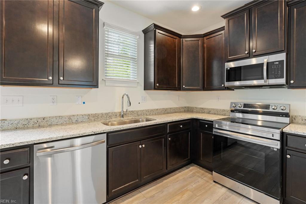 3871 A Strawberry Plains Rd Property Photo 10