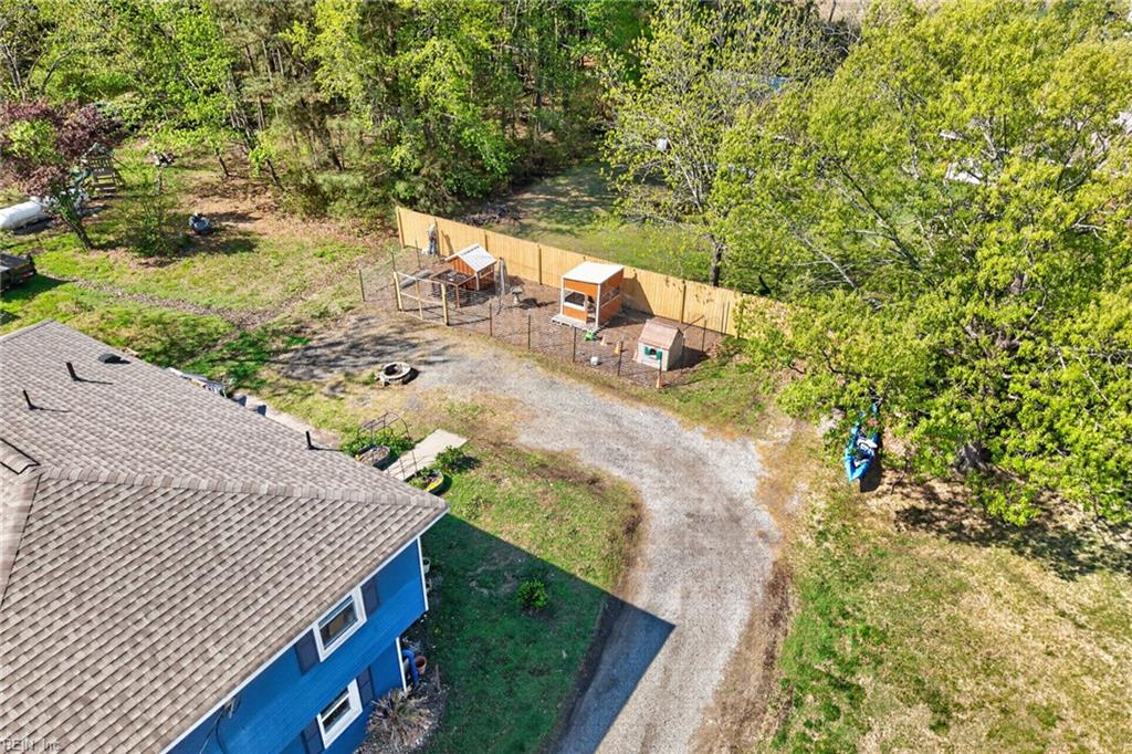 1309 Dandy Loop Rd Property Photo 39