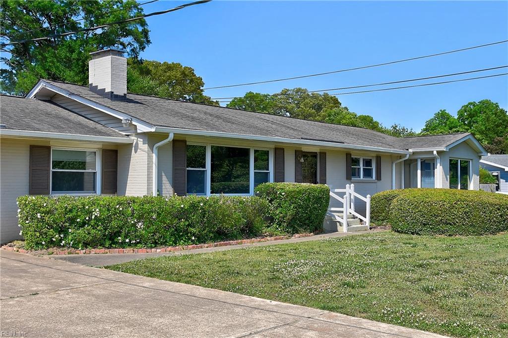 1820 Ashley Dr Property Photo 3