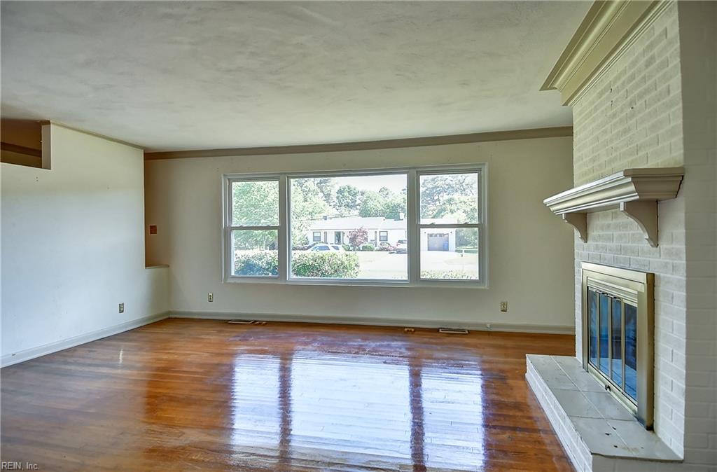 1820 Ashley Dr Property Photo 7