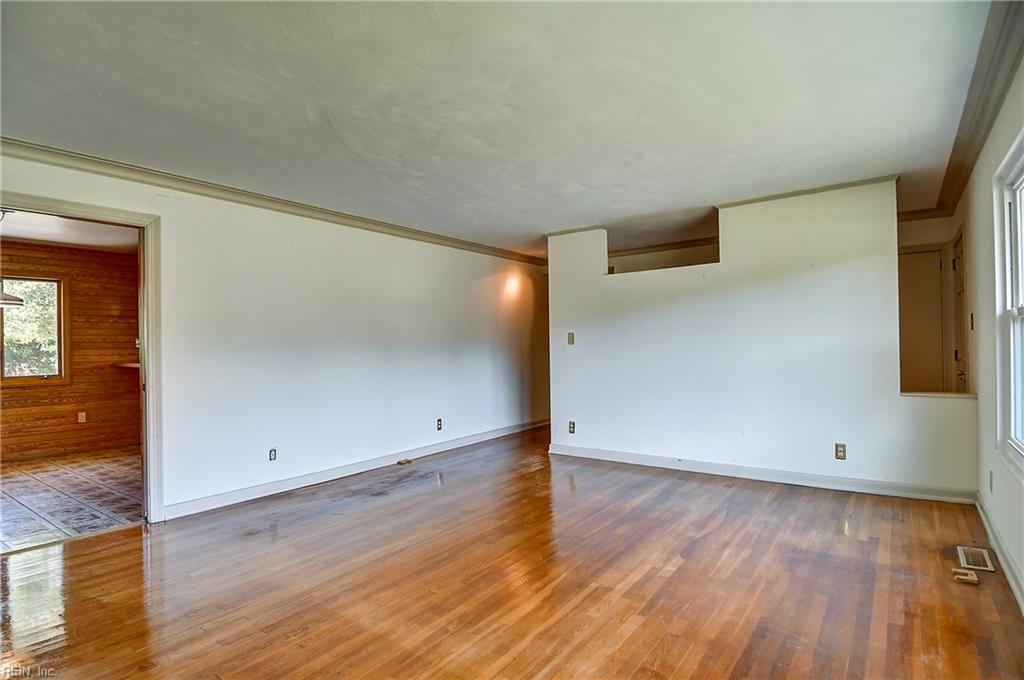 1820 Ashley Dr Property Photo 10