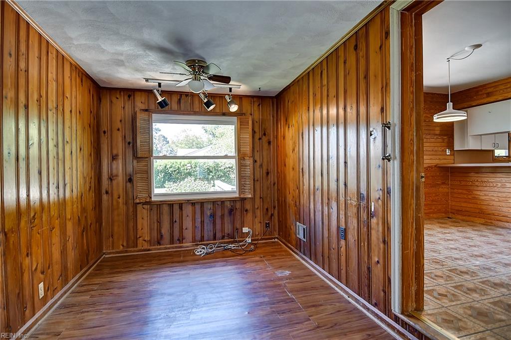 1820 Ashley Dr Property Photo 24