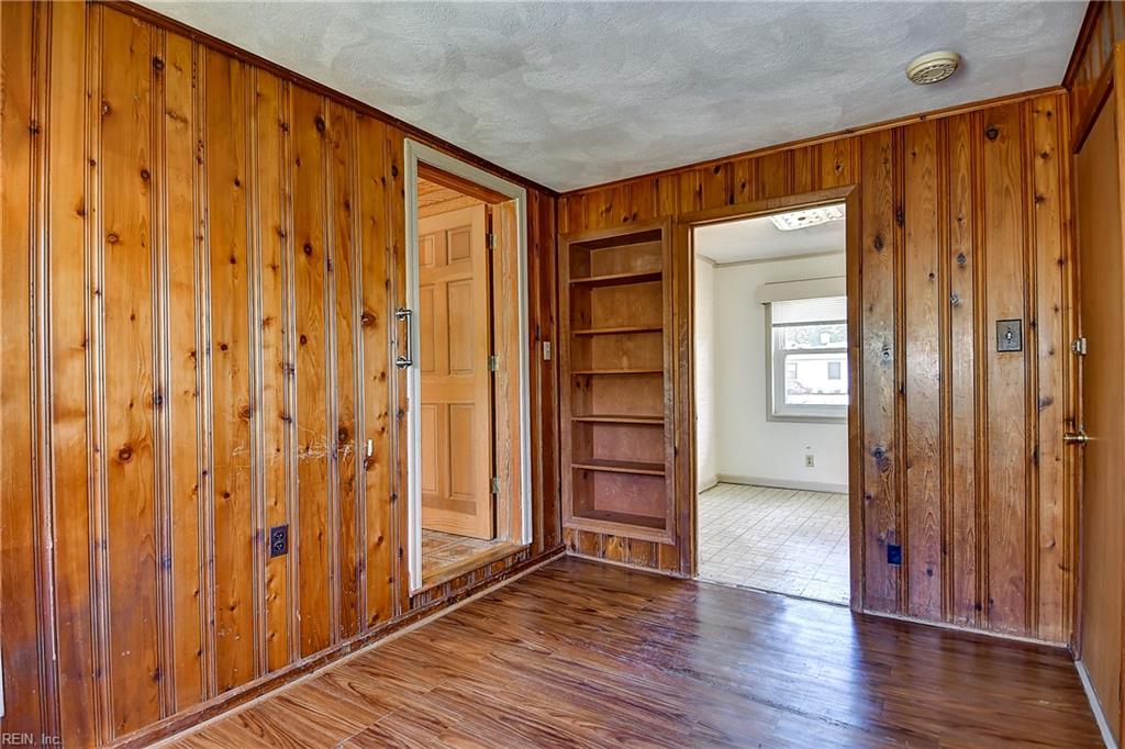1820 Ashley Dr Property Photo 25
