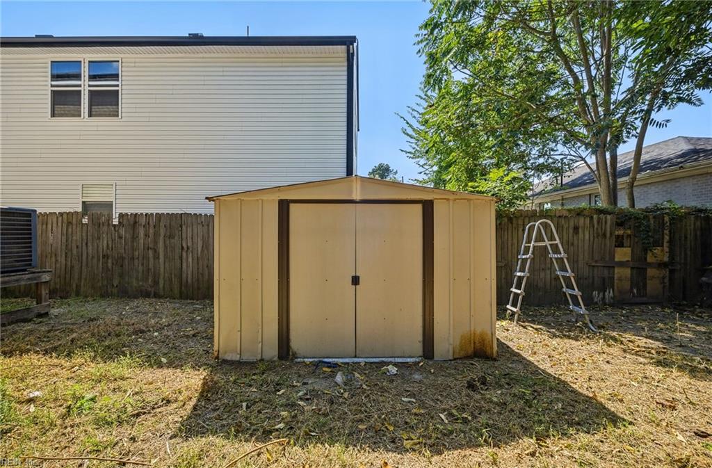 2012 Peach St Property Photo 35