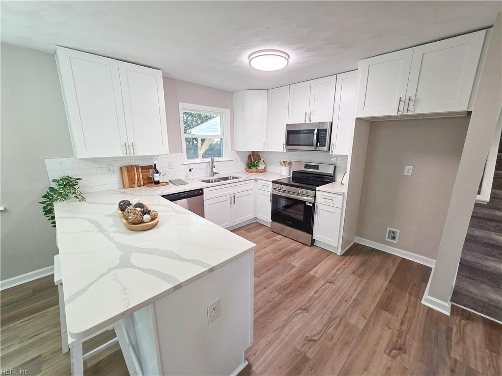 3705 Edinburgh Dr Property Photo 1