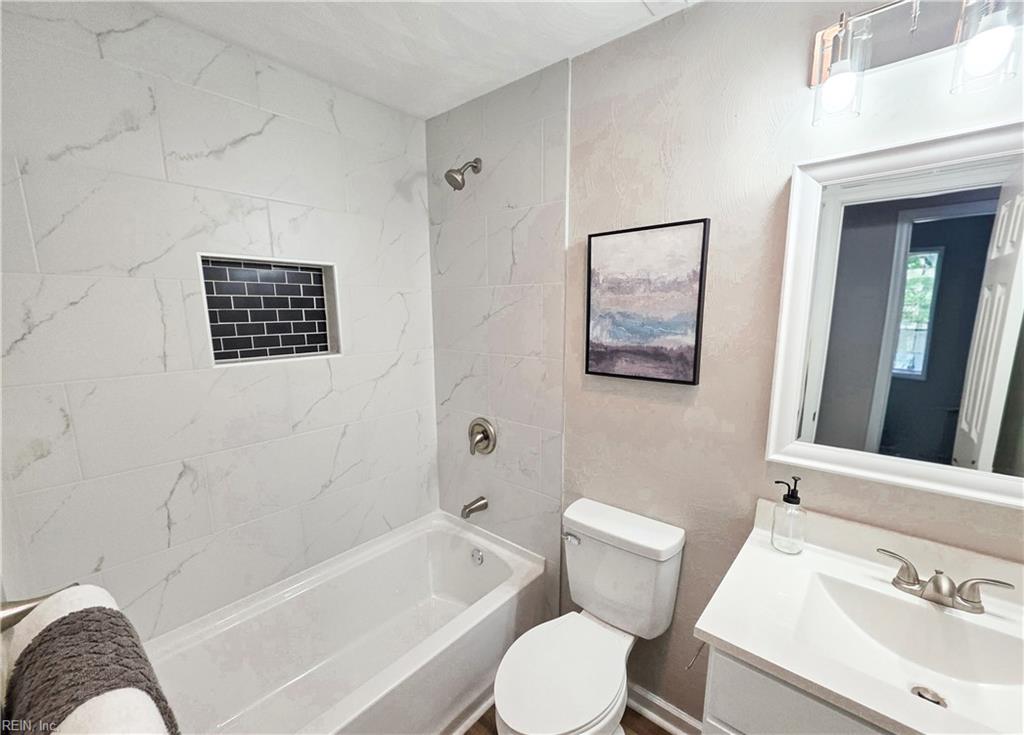 3705 Edinburgh Dr Property Photo 20