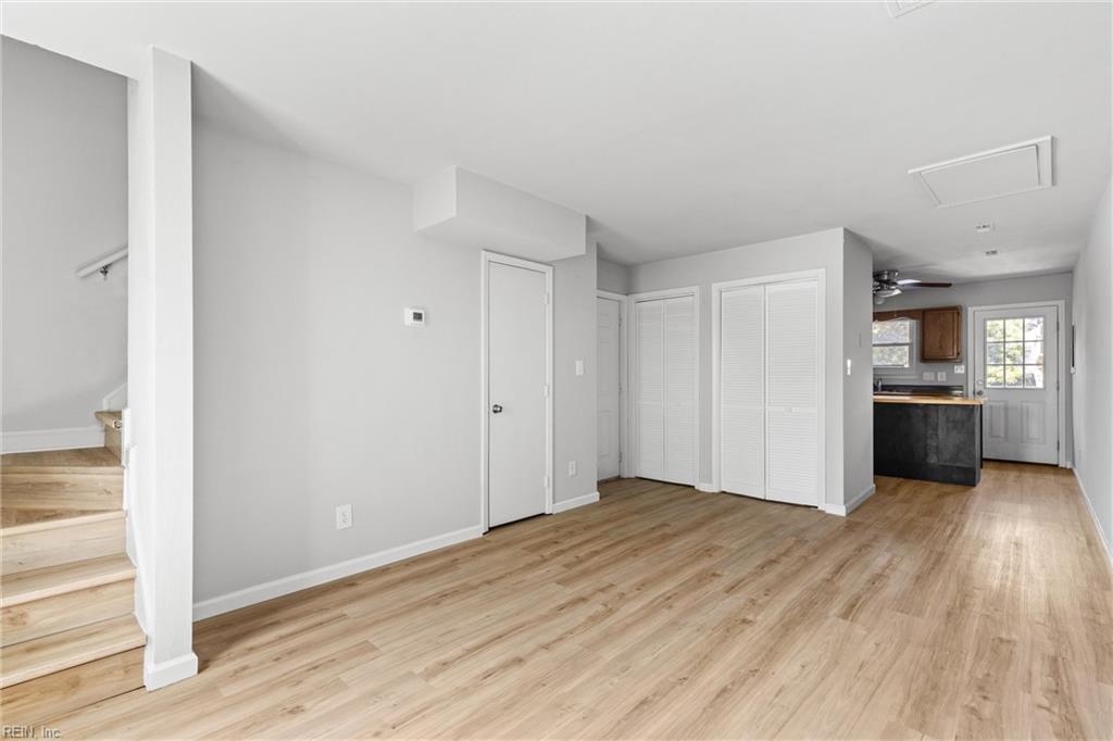 225 A View Ave Property Photo 7