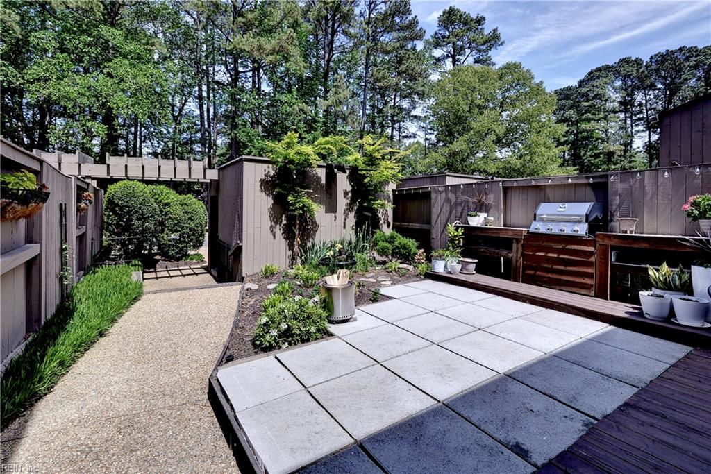 102 Harrops Gln Property Photo 5
