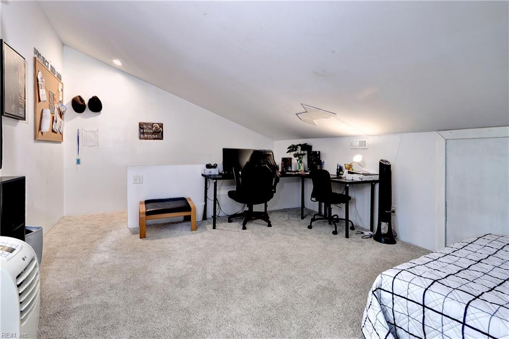 102 Harrops Gln Property Photo 35