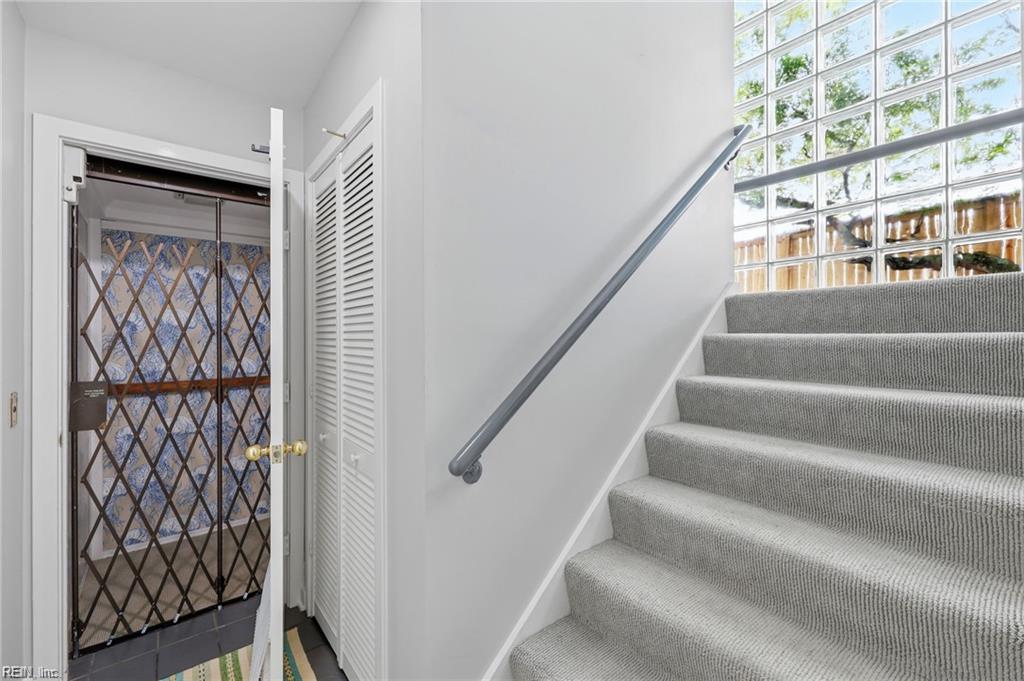 109 71st St Property Photo 5