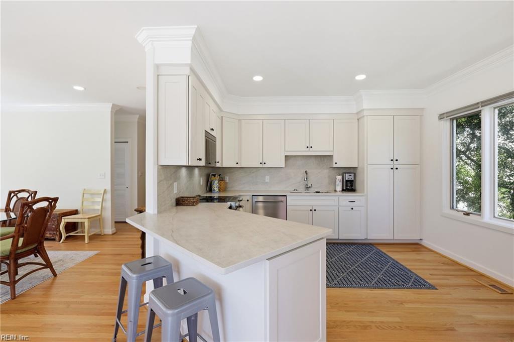 109 71st St Property Photo 11