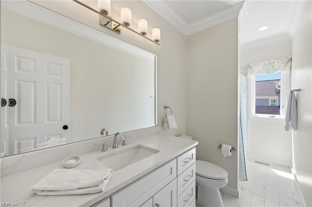 109 71st St Property Photo 26