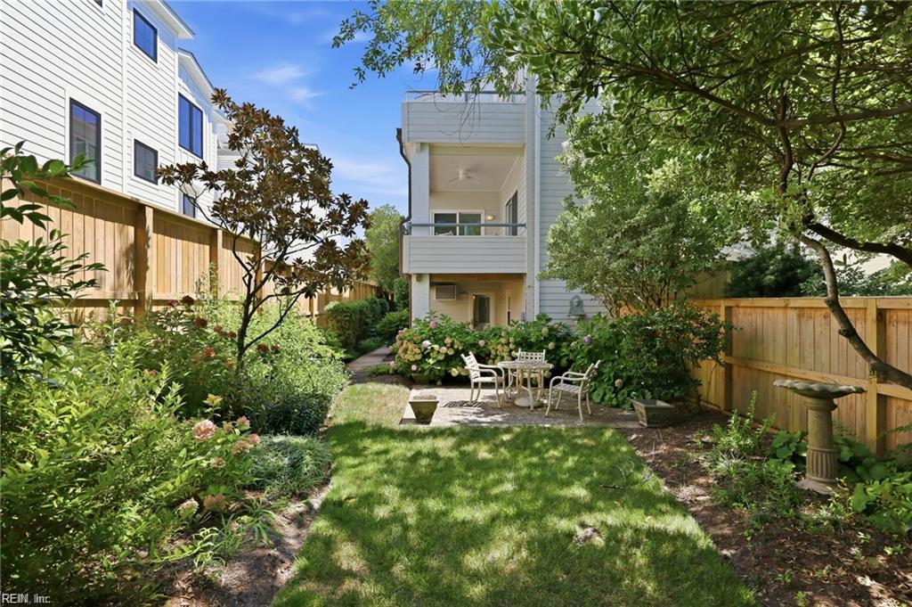 109 71st St Property Photo 42