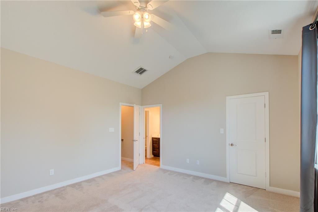 609 Fishers Ct Property Photo 9