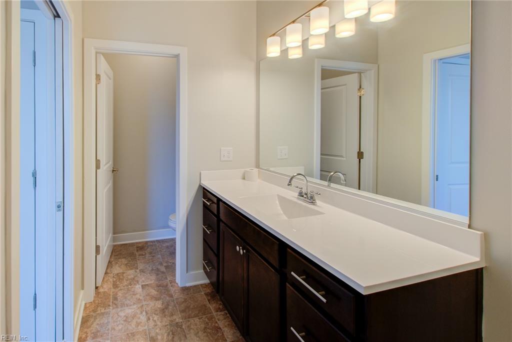 609 Fishers Ct Property Photo 11