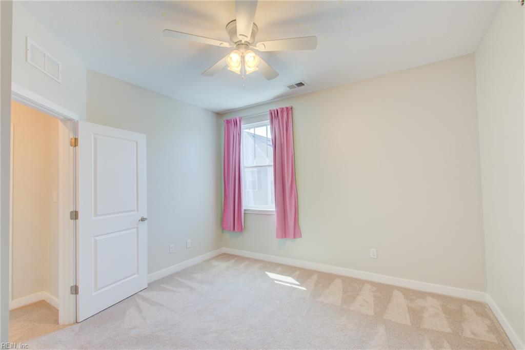 609 Fishers Ct Property Photo 12