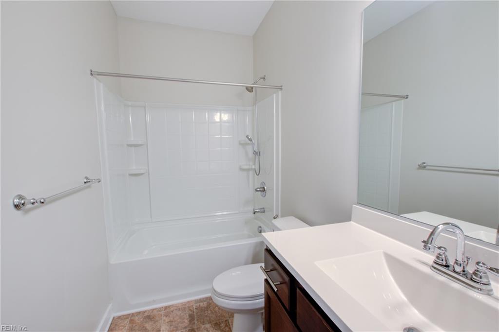609 Fishers Ct Property Photo 13