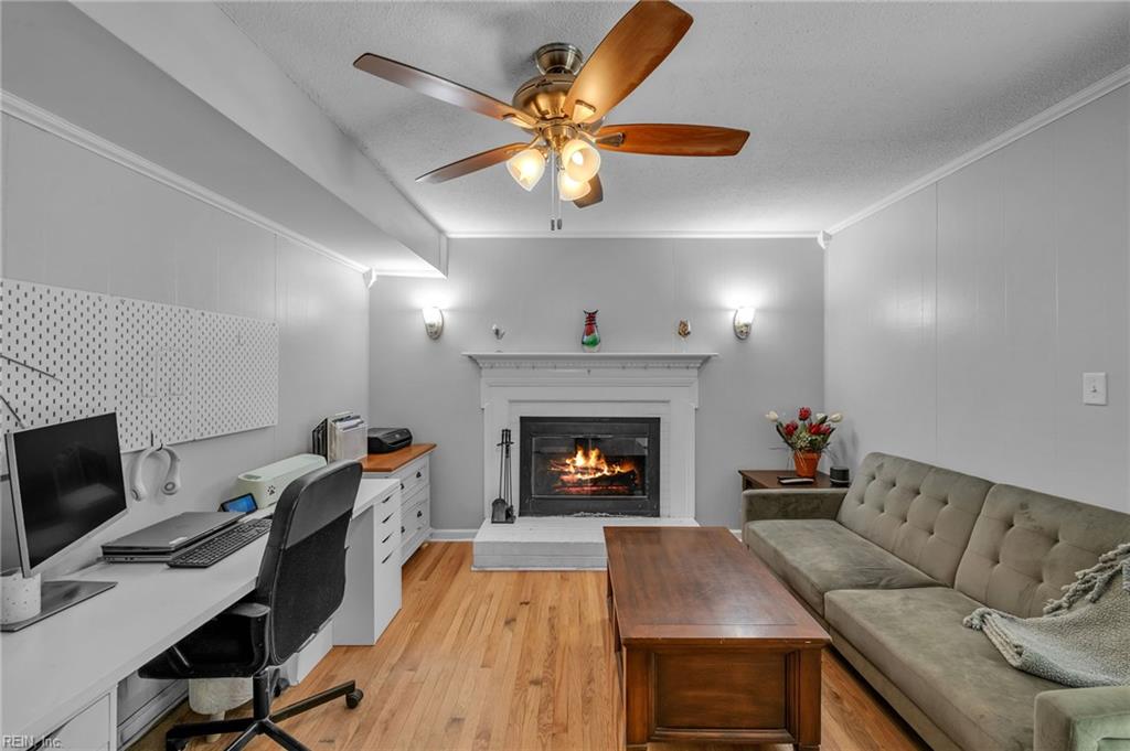 4 Hansom Dr Property Photo 16