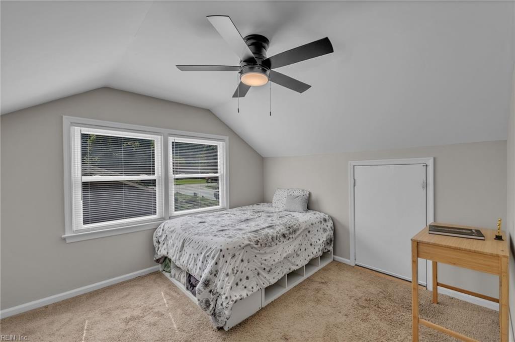 4 Hansom Dr Property Photo 19