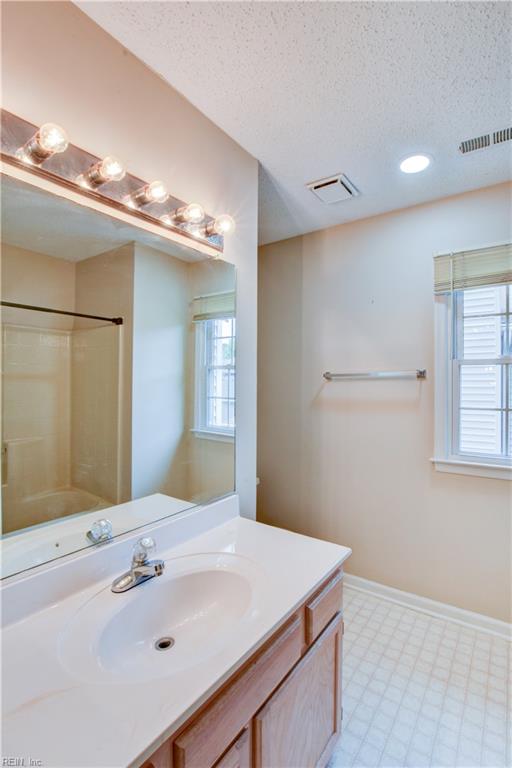 922 Willow Pt Property Photo 25