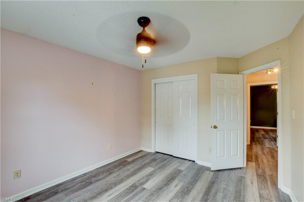 922 Willow Pt Property Photo 28