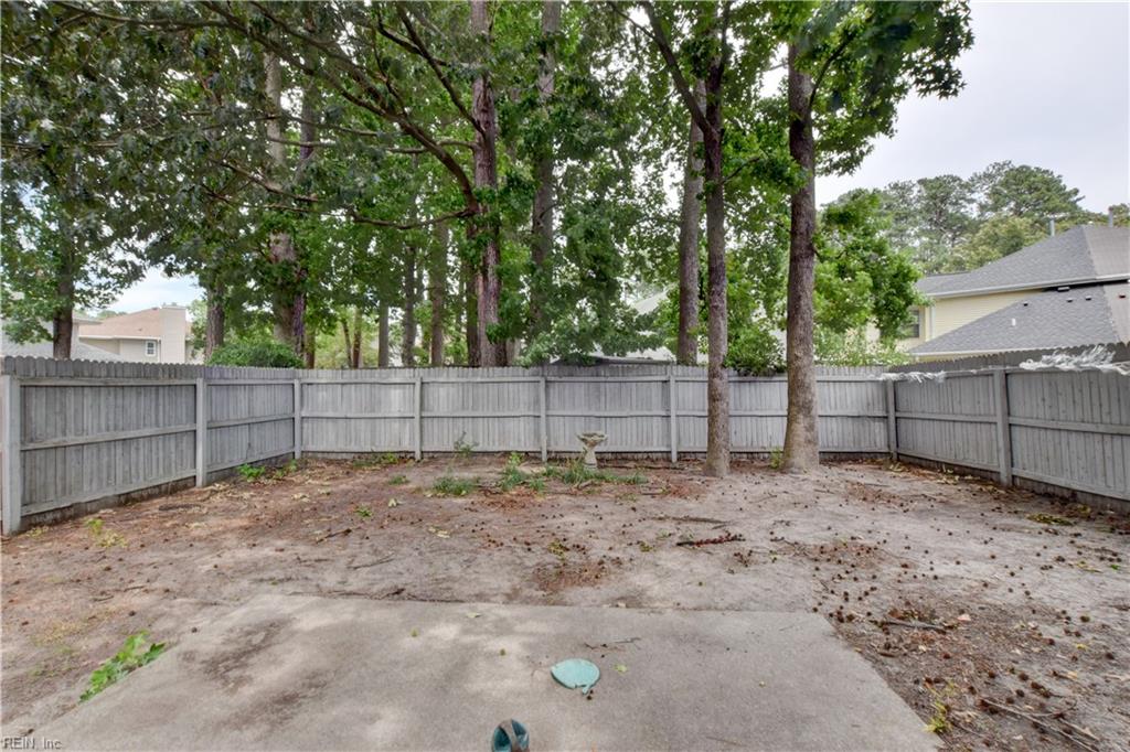 922 Willow Pt Property Photo 33