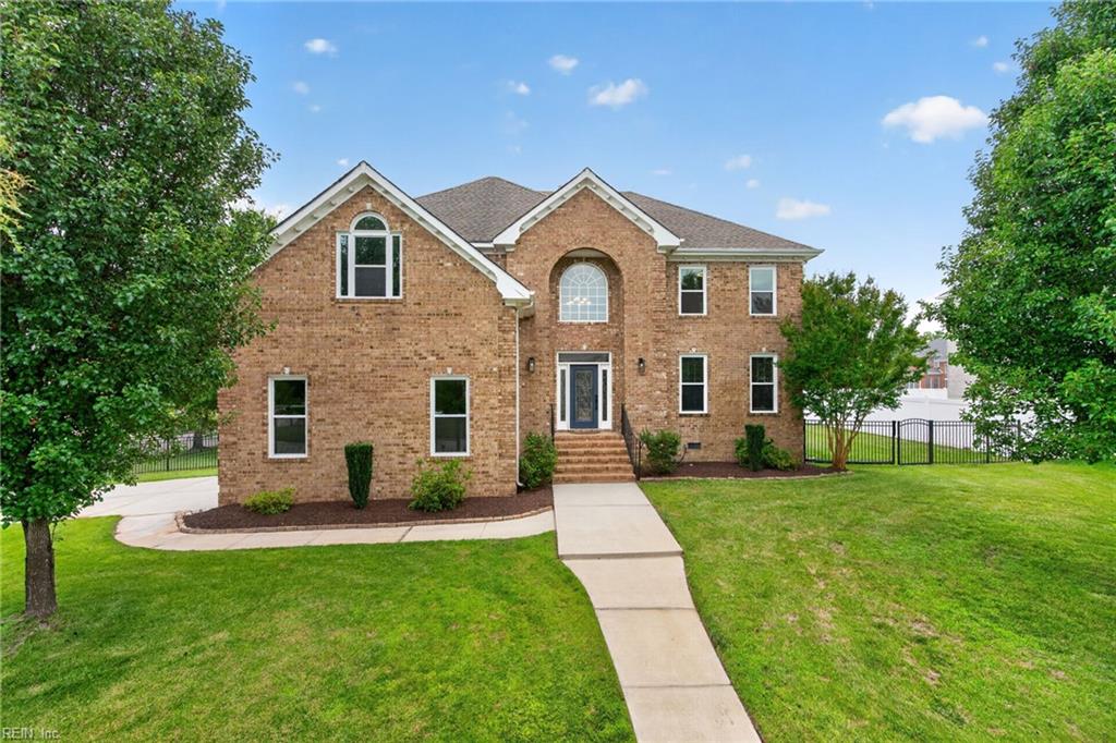2293 Valle Rio Way Property Photo 3