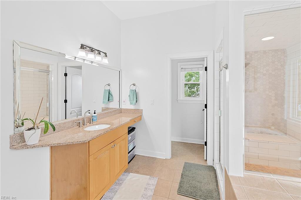 2293 Valle Rio Way Property Photo 27