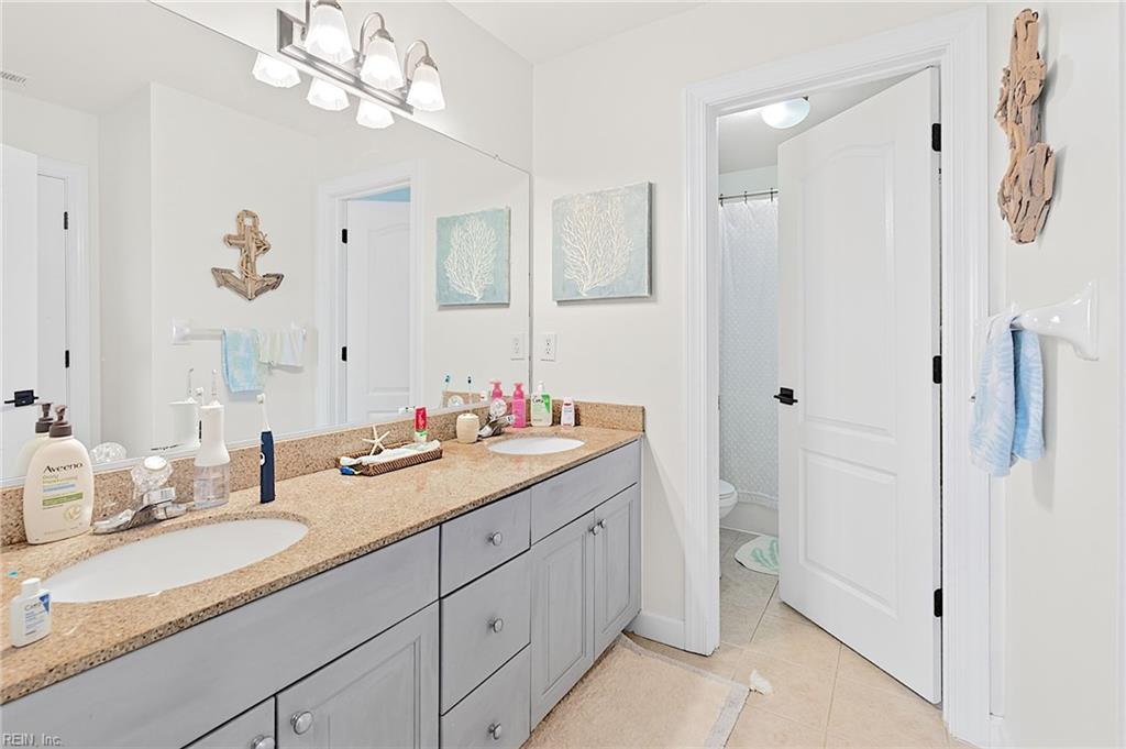 2293 Valle Rio Way Property Photo 33