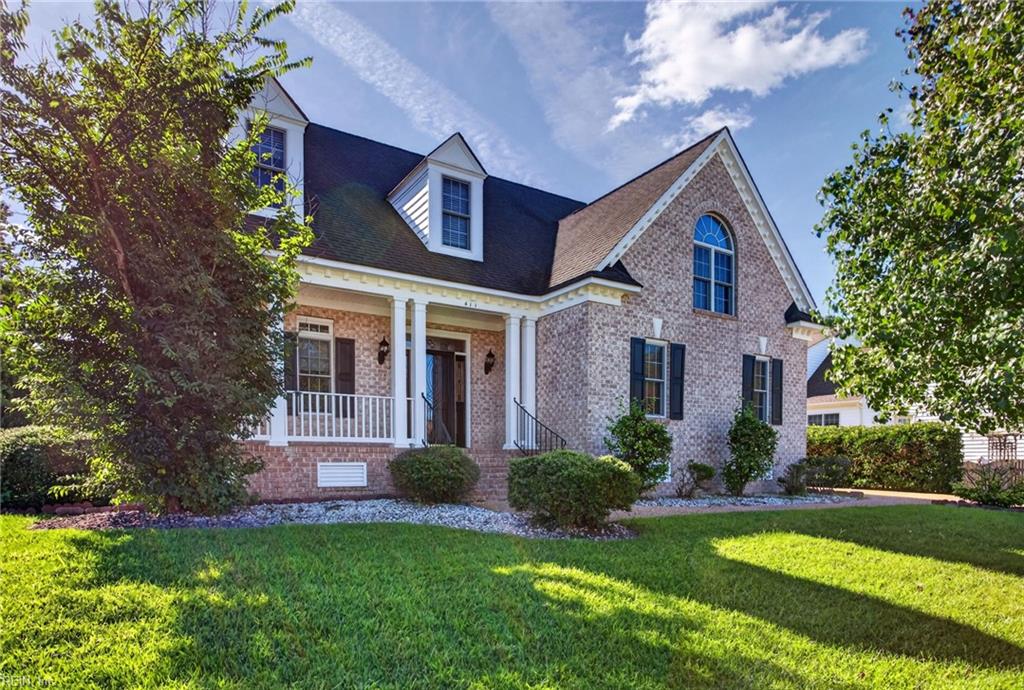 411 Honeysuckle LN