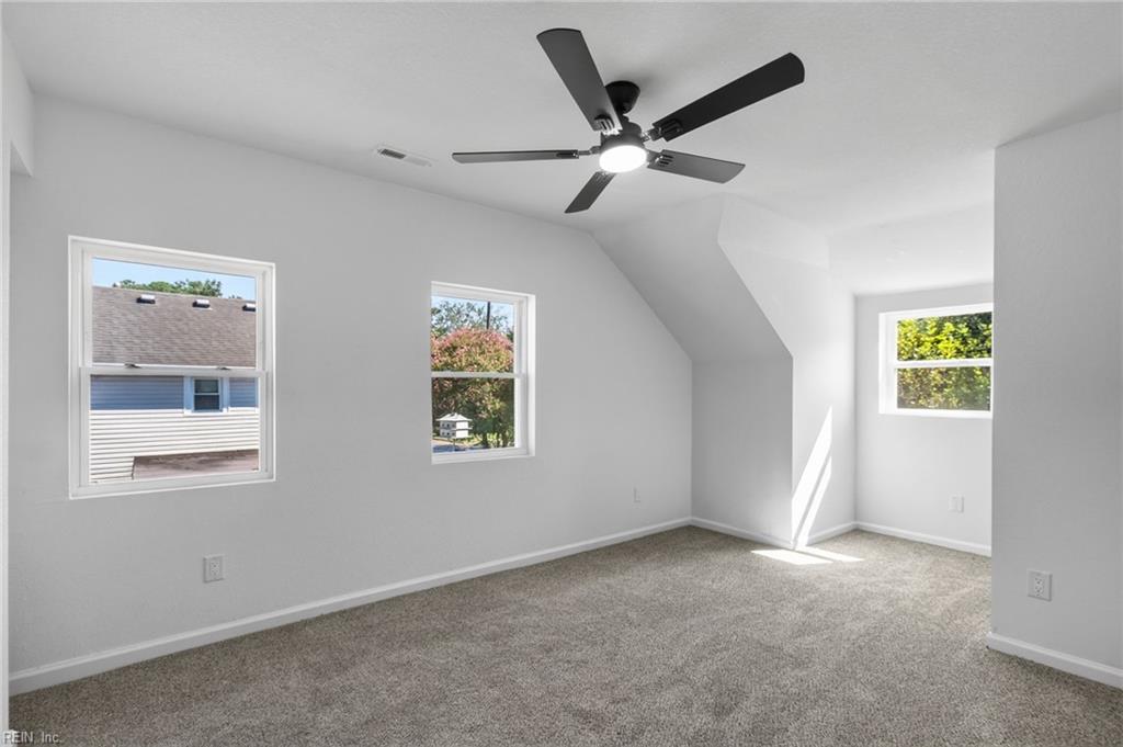 59 Bainbridge Ave Property Photo 28