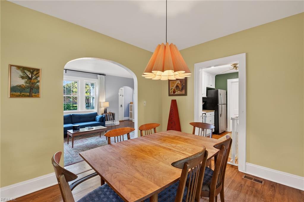9434 Selby Pl Property Photo 14