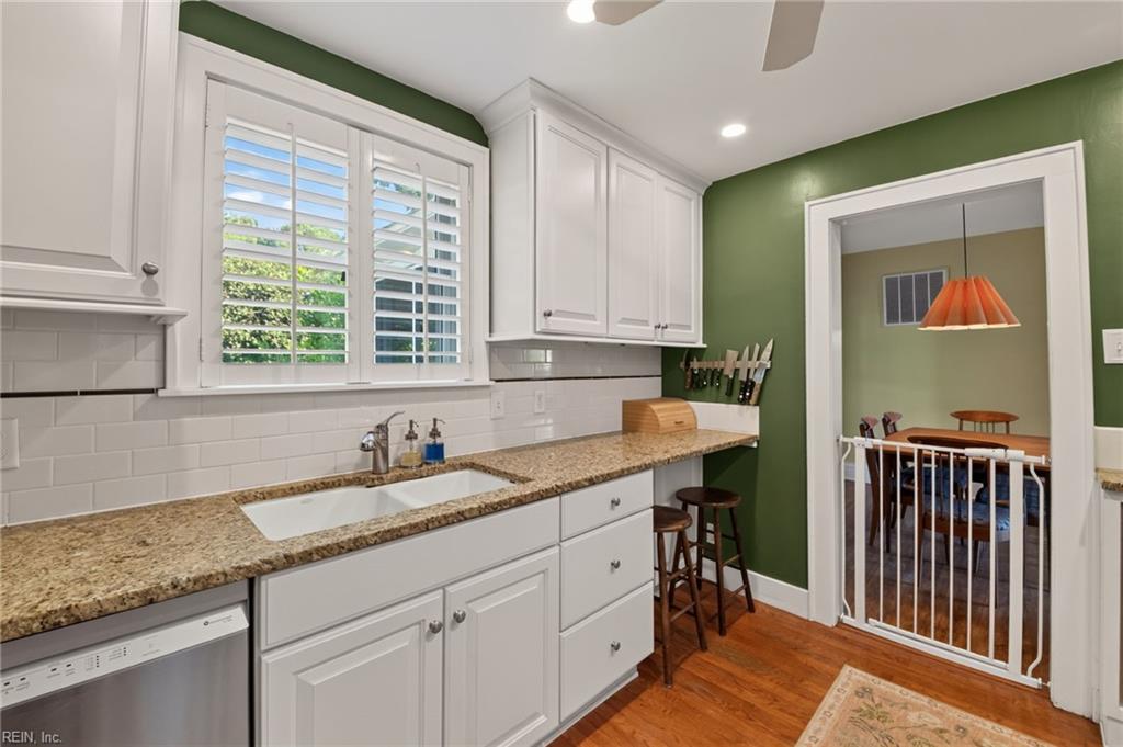 9434 Selby Pl Property Photo 17
