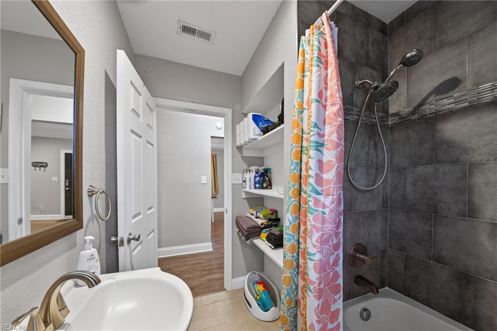 3835 Lenoir Cir Property Photo 27