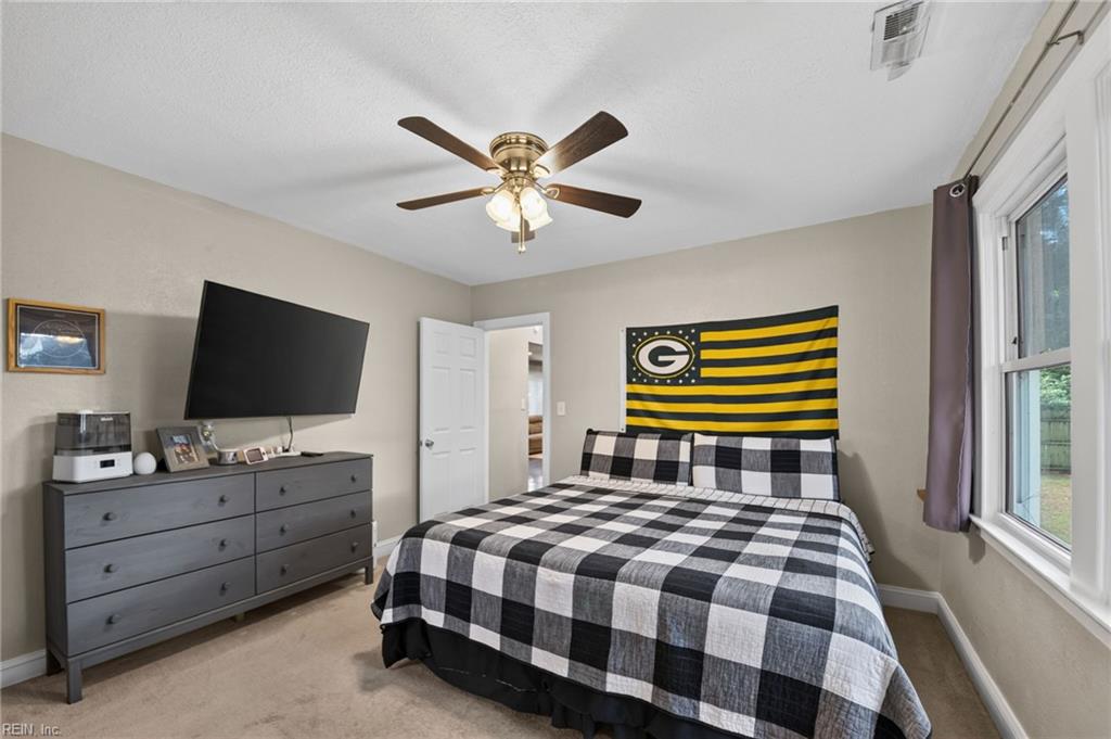 3835 Lenoir Cir Property Photo 29