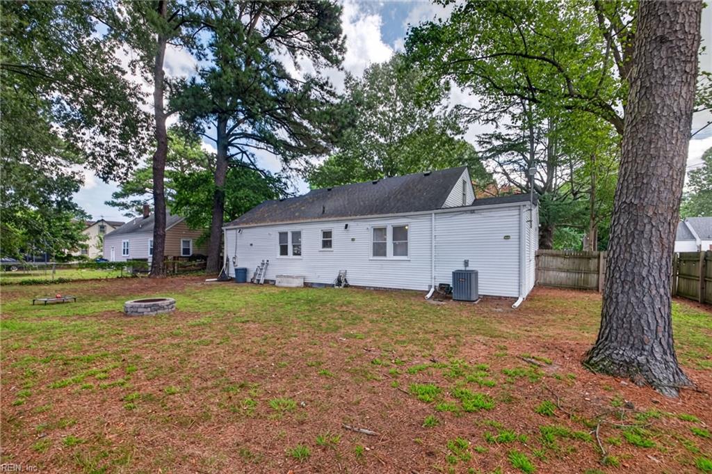 3835 Lenoir Cir Property Photo 35