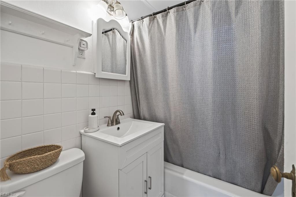 114 Sykes Ave Property Photo 20
