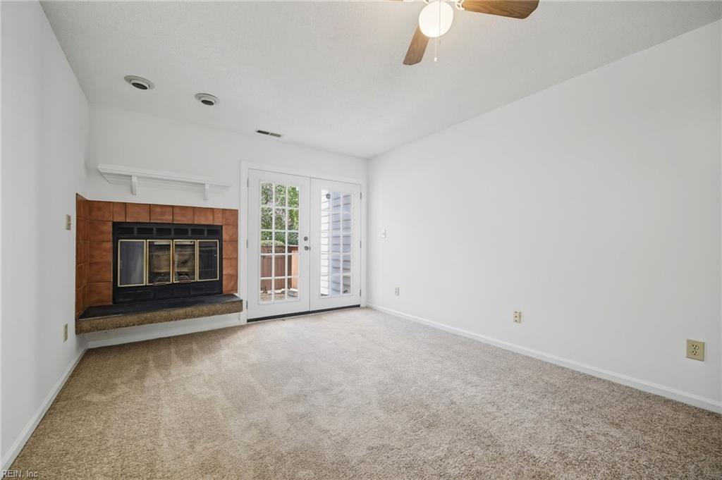 1013 Saint Andrews Way Property Photo 11